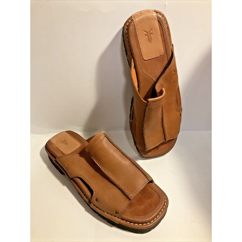 Frye Men’s 12m Camel Leather Slide Sandals Union Logo Fashion Designer Soft